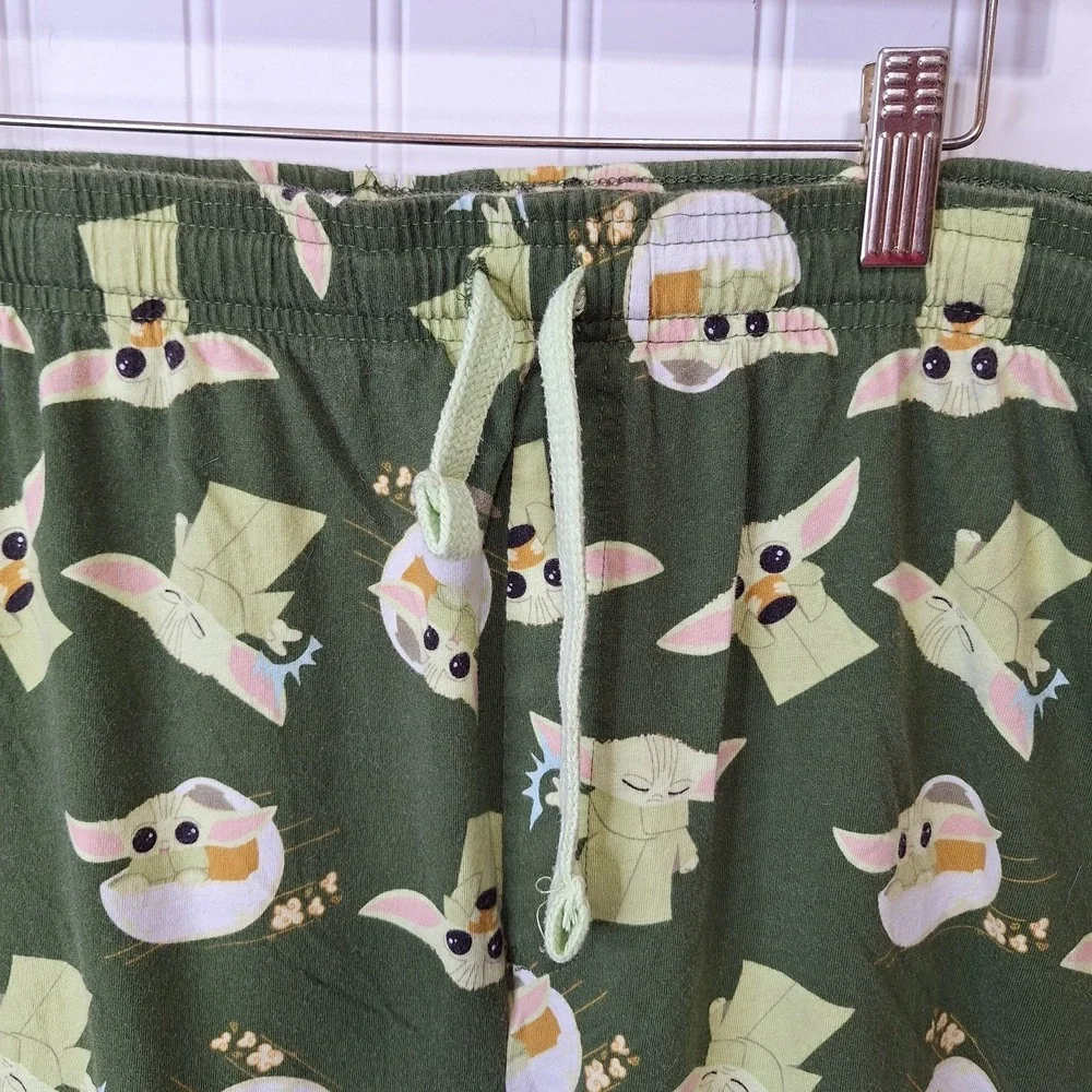 Hot Topic Star Wars‎ The Mandalorian The Child Lounge Pajama Pants Womens Plus 5